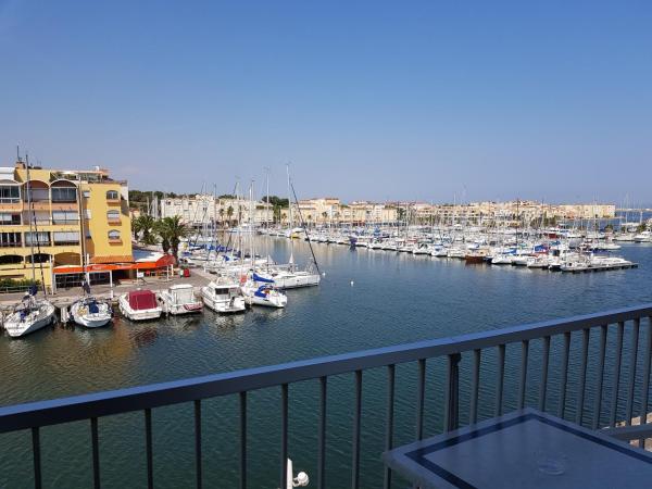 Htel Port Beach : photo 1 de la chambre chambre familiale panorama