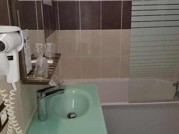 Hôtel Port Beach : photo 5 de la chambre chambre double panorama avec balcon