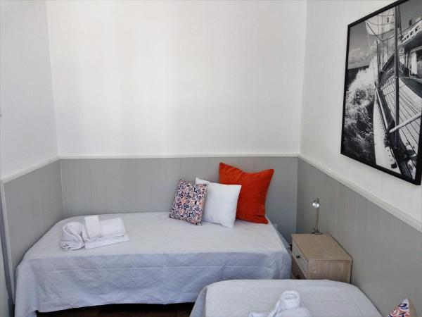 Faro Cosy Guesthouse : photo 5 de la chambre chambre lits jumeaux Économique