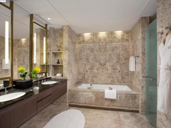 Studio City Hotel : photo 3 de la chambre studio city hotel - suite lit king-size star premier