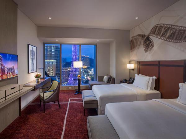 Studio City Hotel : photo 3 de la chambre studio city hotel - chambre lits jumeaux celebrity premium vista 