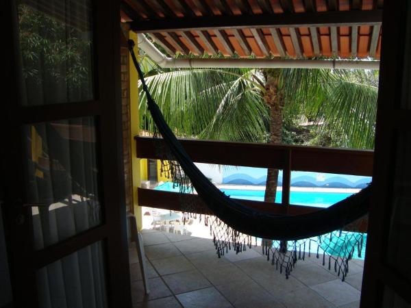 Hotel Tubarão : photo 5 de la chambre chambre quadruple avec balcon