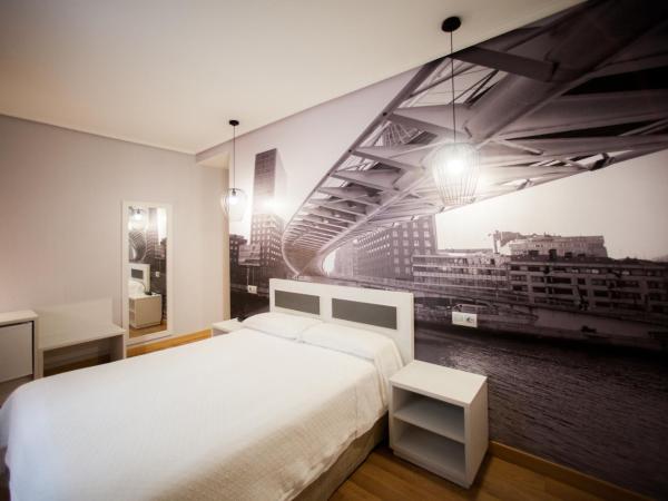Hotel Sirimiri : photo 8 de la chambre chambre double ou lits jumeaux