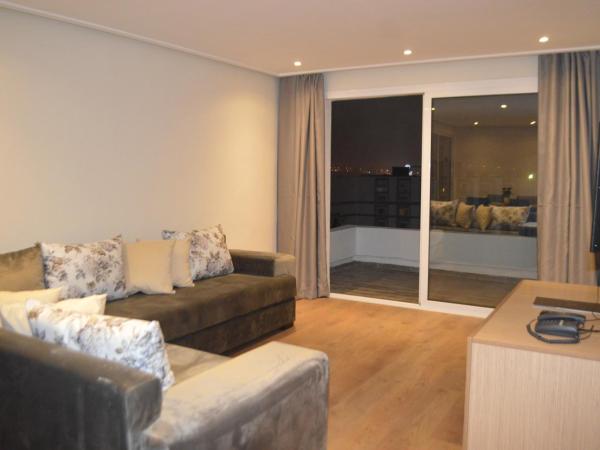 Anezi Tower Hotel : photo 2 de la chambre suite 2 chambres