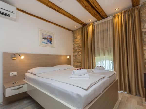 Minella Residence : photo 2 de la chambre chambre double