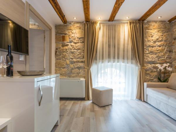 Minella Residence : photo 1 de la chambre suite deluxe