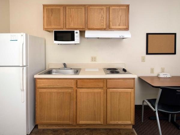 WoodSpring Suites San Antonio North Live Oak I-35 : photo 3 de la chambre studio