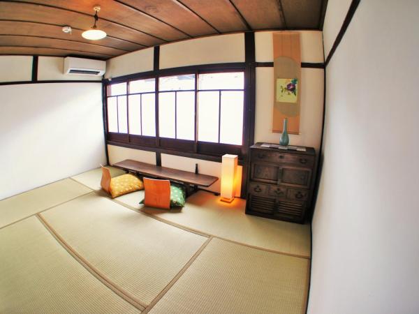 Guesthouse Kioto : photo 7 de la chambre chambre lits jumeaux