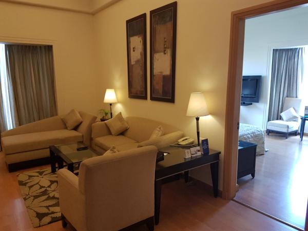Park Plaza Gurgaon : photo 9 de la chambre executive suite with 20% disc on food and beverage at the great kebab factory