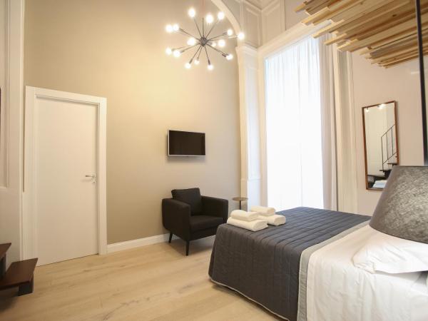 The Dante House by House In Naples : photo 6 de la chambre chambre familiale deluxe