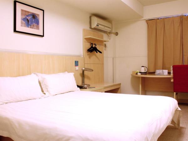 Jinjiang Inn Guangzhou Haizhu Jiangtai Road Subway Station : photo 4 de la chambre chambre double affaires b