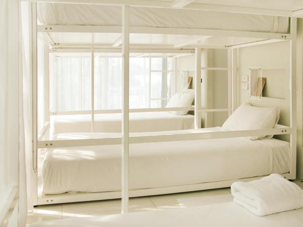 Refillnow! Hostel : photo 1 de la chambre lit simple dans dortoir pour femmes