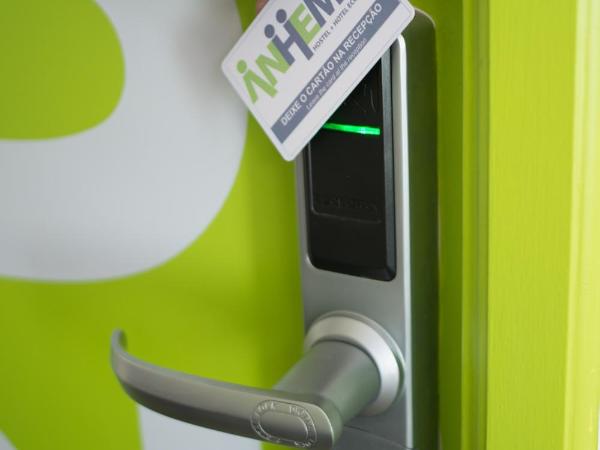 Anhembi Hostel : photo 4 de la chambre lit superposé dans dortoir pour femmes