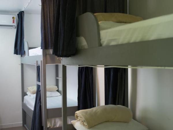 Anhembi Hostel : photo 7 de la chambre chambre quadruple