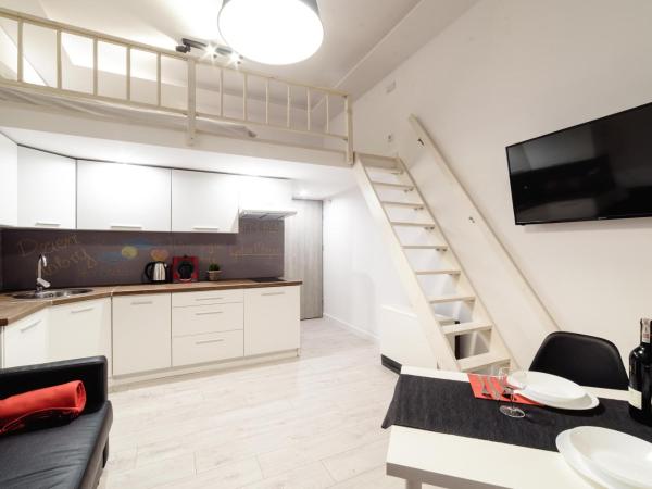 2 Nights Apartments - great location, right next to Main Rail and Bus Station, 10 min to Main Square by foot : photo 6 de la chambre appartement en duplex