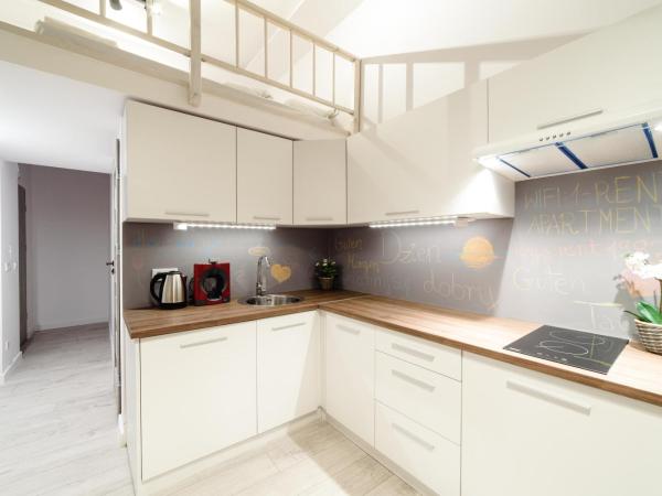 2 Nights Apartments - great location, right next to Main Rail and Bus Station, 10 min to Main Square by foot : photo 4 de la chambre appartement en duplex