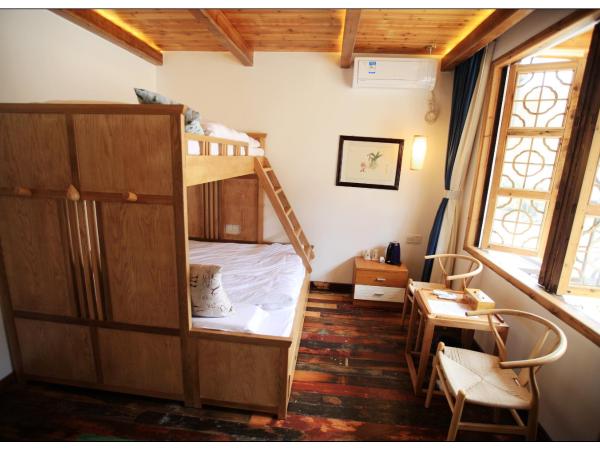 Begonia Flowers Guesthouse : photo 9 de la chambre chambre familiale