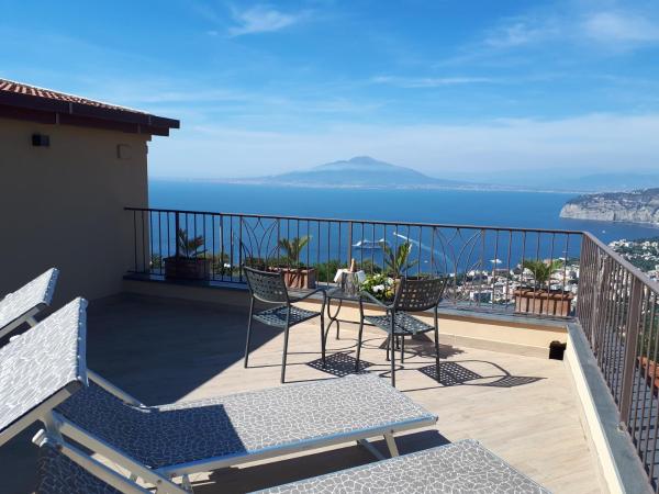 Hotel La Vue d'Or : photo 6 de la chambre chambre double deluxe avec terrasse - vue sur mer