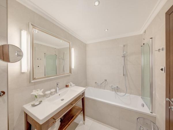 Hotel More : photo 4 de la chambre chambre double ou lits jumeaux avec balcon - vue sur mer