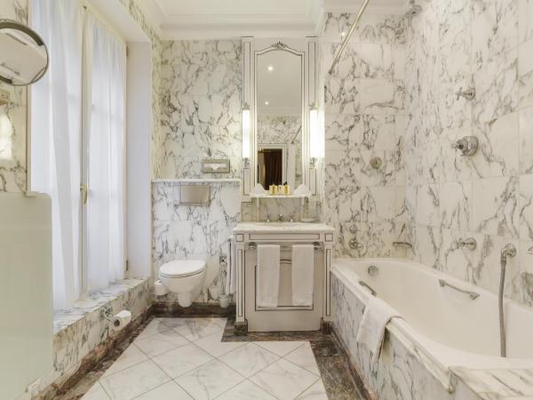 Hotel Luxembourg Parc : photo 6 de la chambre chambre double exécutive