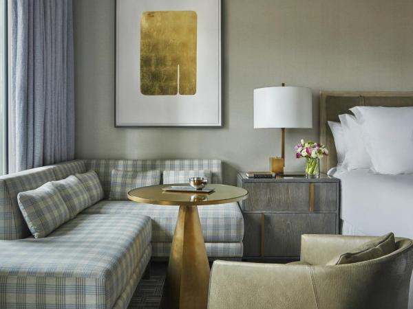 Four Seasons Hotel New York Downtown : photo 4 de la chambre chambre lit king-size hudson