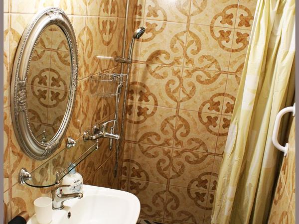 White & Quiet Apartment House : photo 8 de la chambre chambre lit king-size