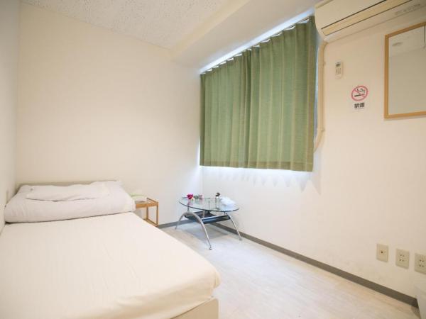 123 Guesthouse : photo 4 de la chambre triple room with shared bathroom - a