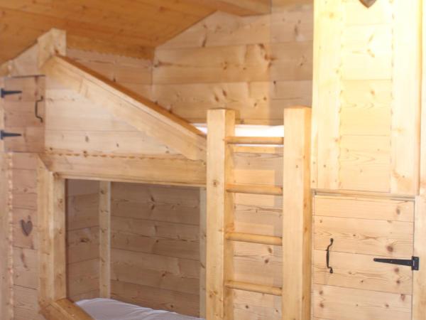 Hôtel et Chalet Au Coin Du Feu Chilly Powder : photo 10 de la chambre chalet 3 chambres