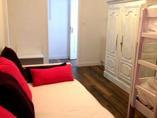 Hôtel De La Paix : photo 3 de la chambre chambre double - annexe