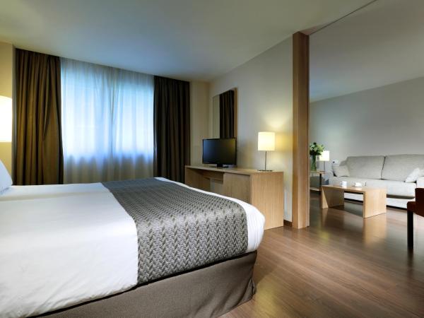 Eurostars Lucentum : photo 5 de la chambre suite junior