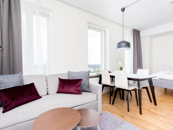 ApartDirect Älvsjö : photo 1 de la chambre studio supérieur avec canapé-lit