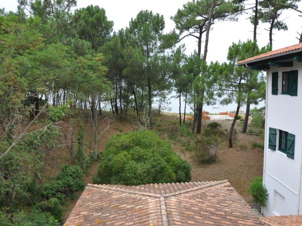 Hôtel Ttiki Etchea : photo 3 de la chambre chambre triple - vue sur mer