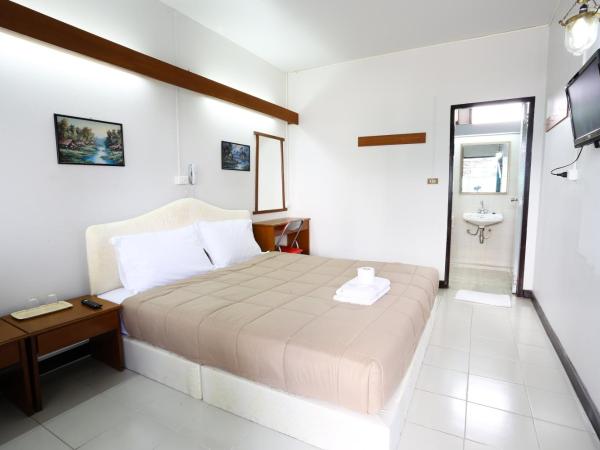 Chomdoi House Hotel SHA Extra Plus : photo 2 de la chambre chambre double standard