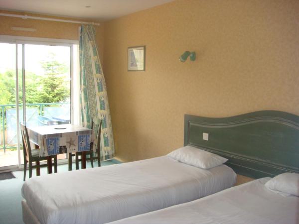 Hotel La Chaumière : photo 1 de la chambre chambre lits jumeaux supérieure