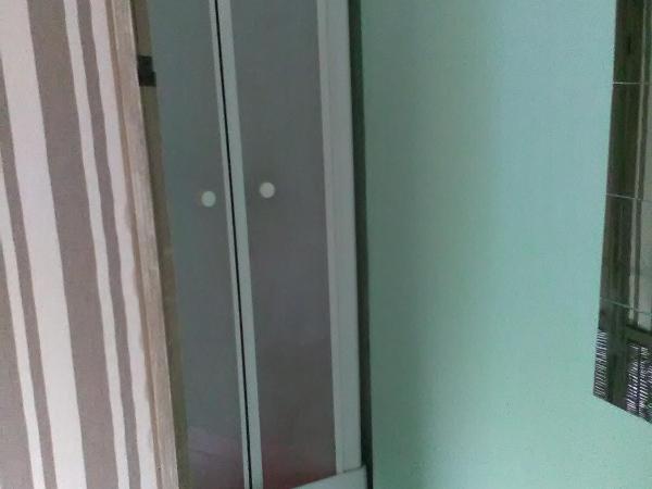 Le Parisien : photo 10 de la chambre chambre triple avec toilettes communes