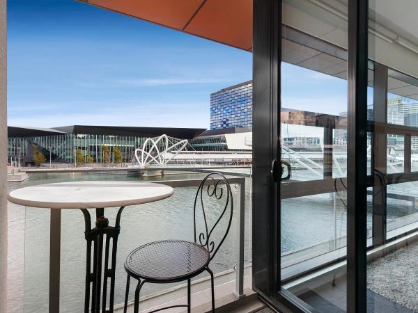 Waterfront Melbourne Apartments : photo 5 de la chambre appartement 2 chambres - vue sur rivière