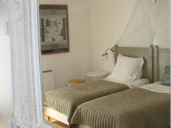 A La Villa Boucicaut : photo 1 de la chambre chambre double supérieure