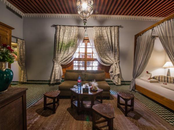 Dar victoria : photo 5 de la chambre suite saphir