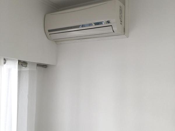 Studio carré d'or situé à 50 m de la plage : photo 3 de la chambre appartement