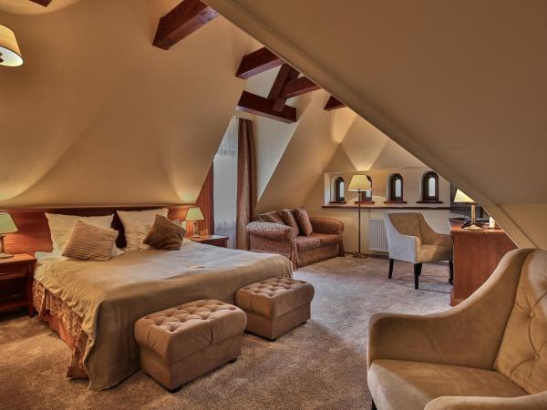 Grand Hotel Stamary : photo 5 de la chambre chambre double deluxe avec lit d'appoint