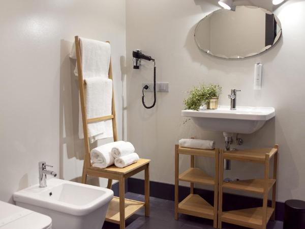 Pepita Lodge : photo 7 de la chambre grande chambre double - vue sur jardin