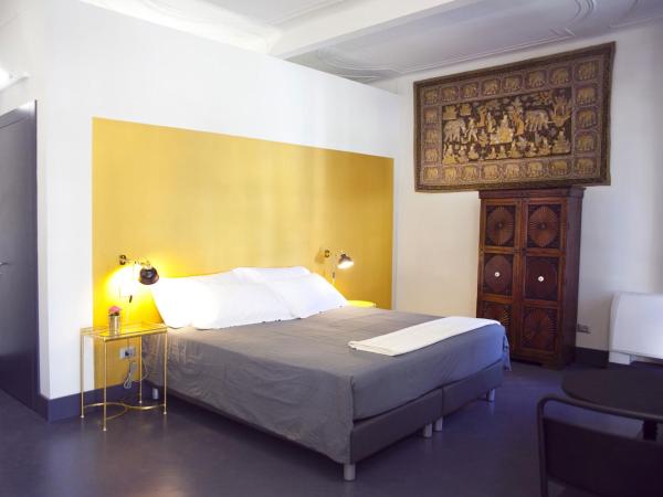 Pepita Lodge : photo 2 de la chambre chambre triple avec balcon