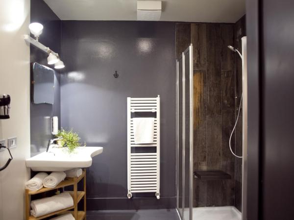 Pepita Lodge : photo 7 de la chambre chambre quadruple confort - vue sur intérieur