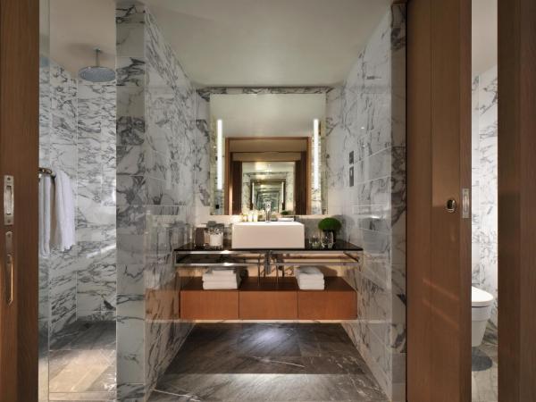 The Hari London : photo 7 de la chambre chambre lit king-size supérieure