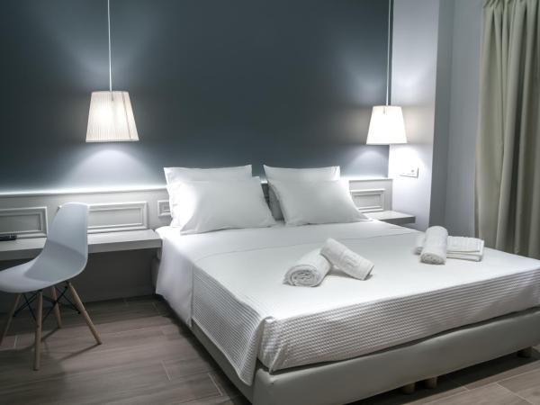 AD Athens Luxury Rooms & Suites : photo 2 de la chambre chambre lit king-size supérieure