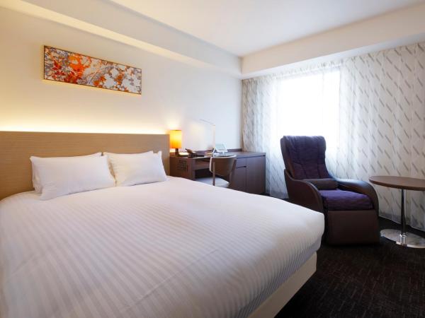 HOTEL FORZA HAKATA-GUCHI : photo 8 de la chambre chambre double supérieure avec fauteuil de massage - non-fumeurs