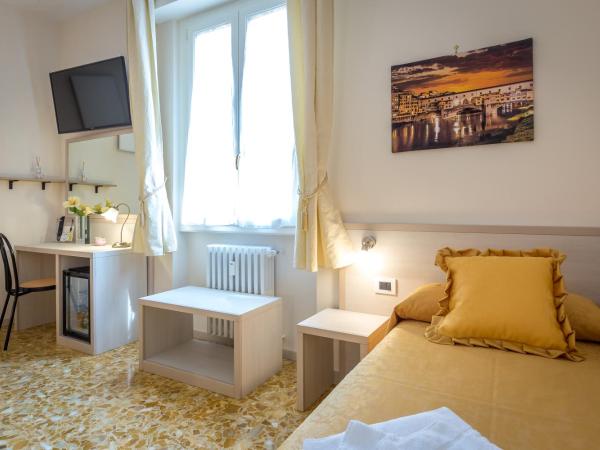 B&B Dolce Luna : photo 6 de la chambre chambre triple supérieure