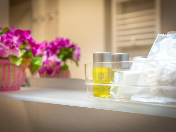 B&B Dolce Luna : photo 5 de la chambre chambre deluxe double ou lits jumeaux