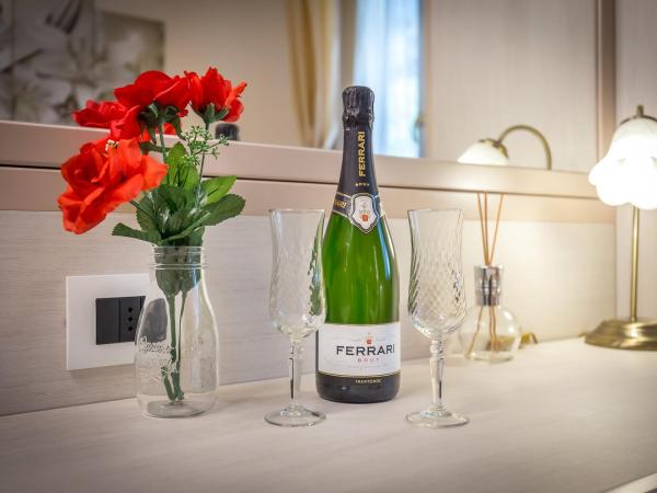 B&B Dolce Luna : photo 6 de la chambre chambre deluxe double ou lits jumeaux