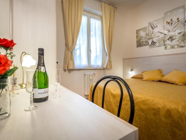 B&B Dolce Luna : photo 7 de la chambre chambre deluxe double ou lits jumeaux